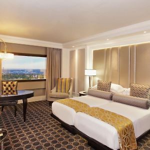 Sandton Sun Superior Twin Room